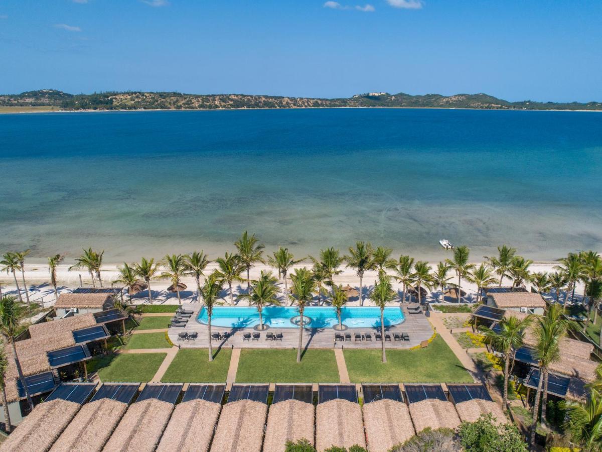 San Martinho Hotel Vila Praia Do Bilene Exteriör bild