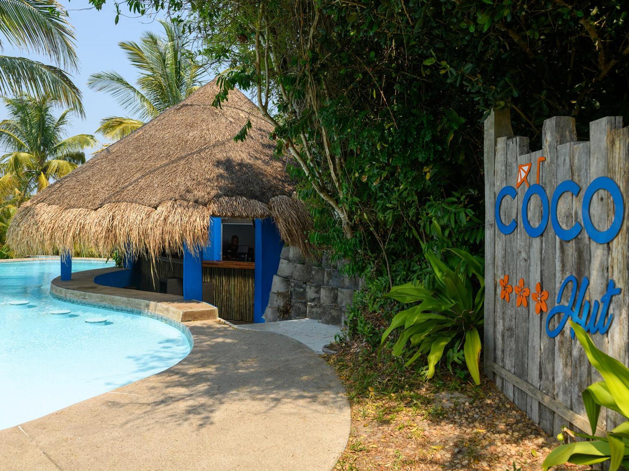 San Martinho Hotel Vila Praia Do Bilene Exteriör bild